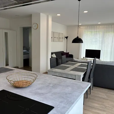 Eidem Apartment