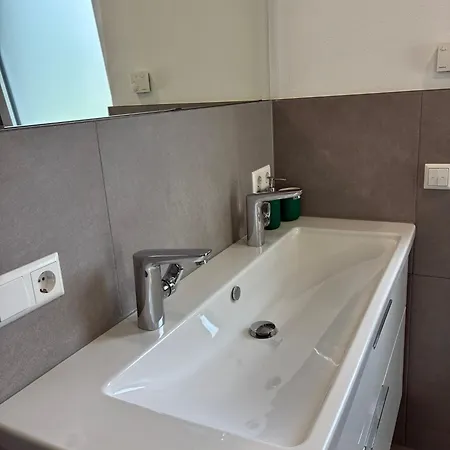 Eidem Apartment