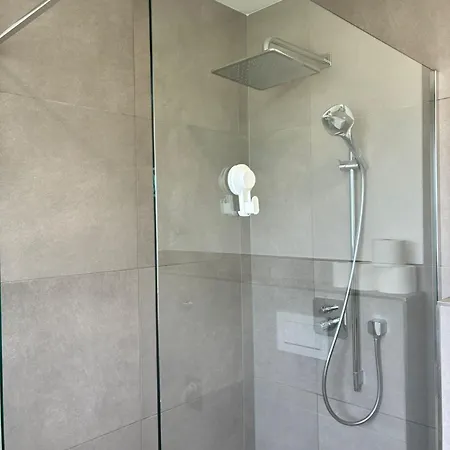 Eidem Apartment *